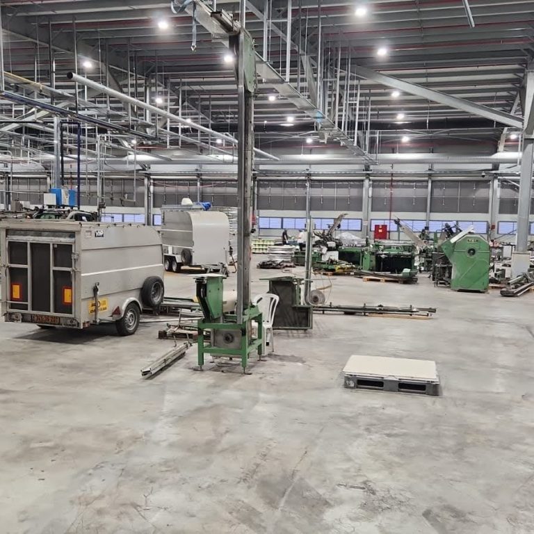 קניאל – הרכבת קווי ייצור פחיות במפעל החדש בקריית גת